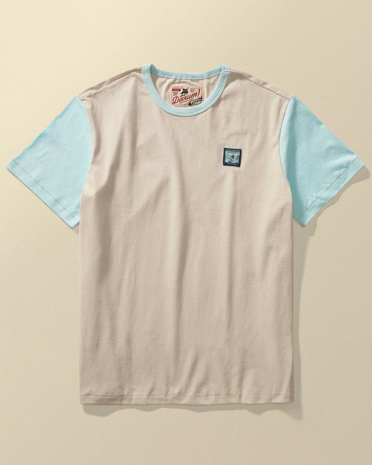 Americana Vintage Tee - Russell Surfboards x Devium